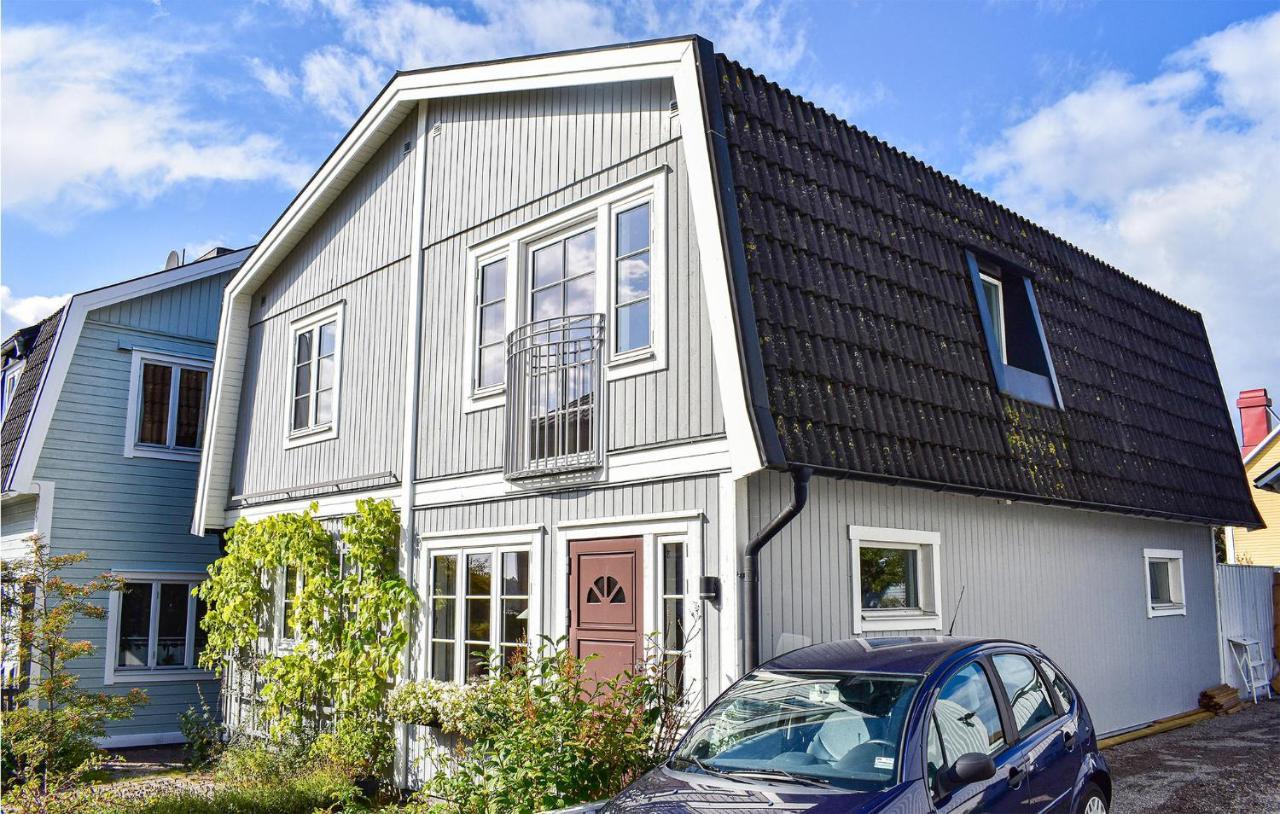 Cozy Home In Karlskrona With Kitchen Экстерьер фото