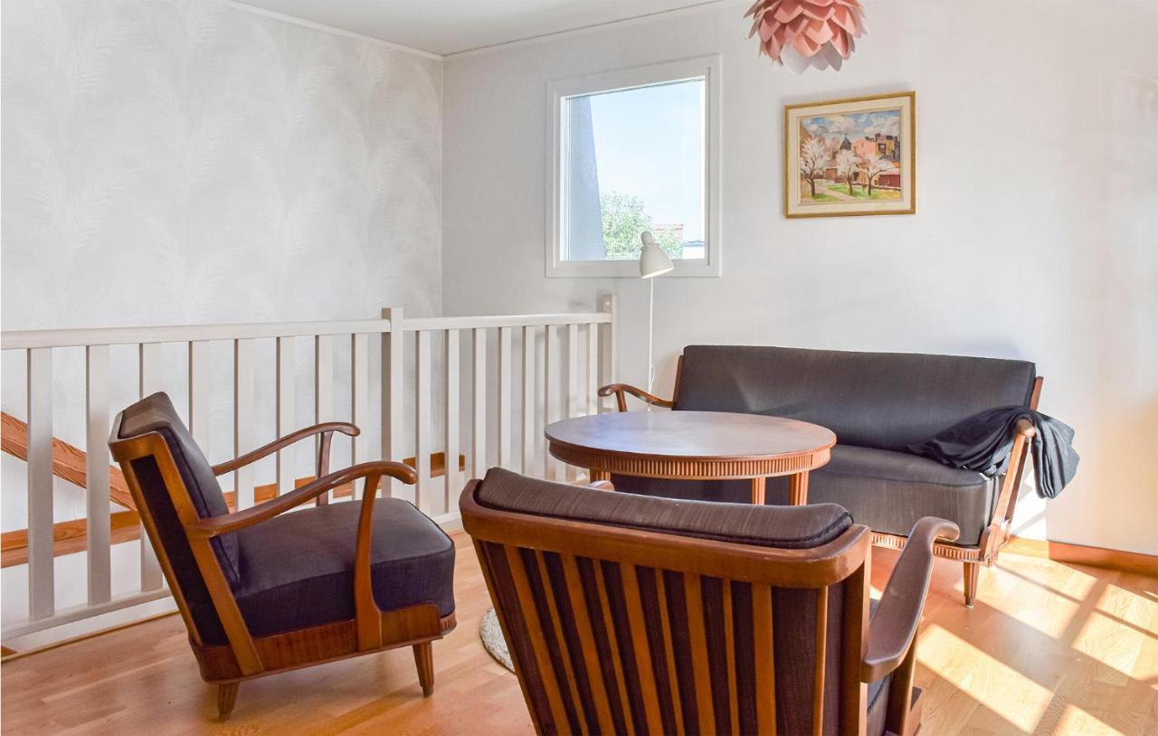 Cozy Home In Karlskrona With Kitchen Экстерьер фото